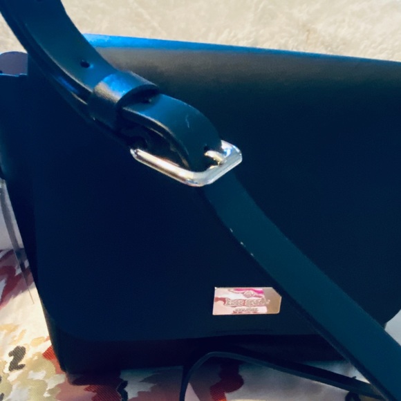 Kate Spade crossbody leather bag😍 - Picture 3 of 7
